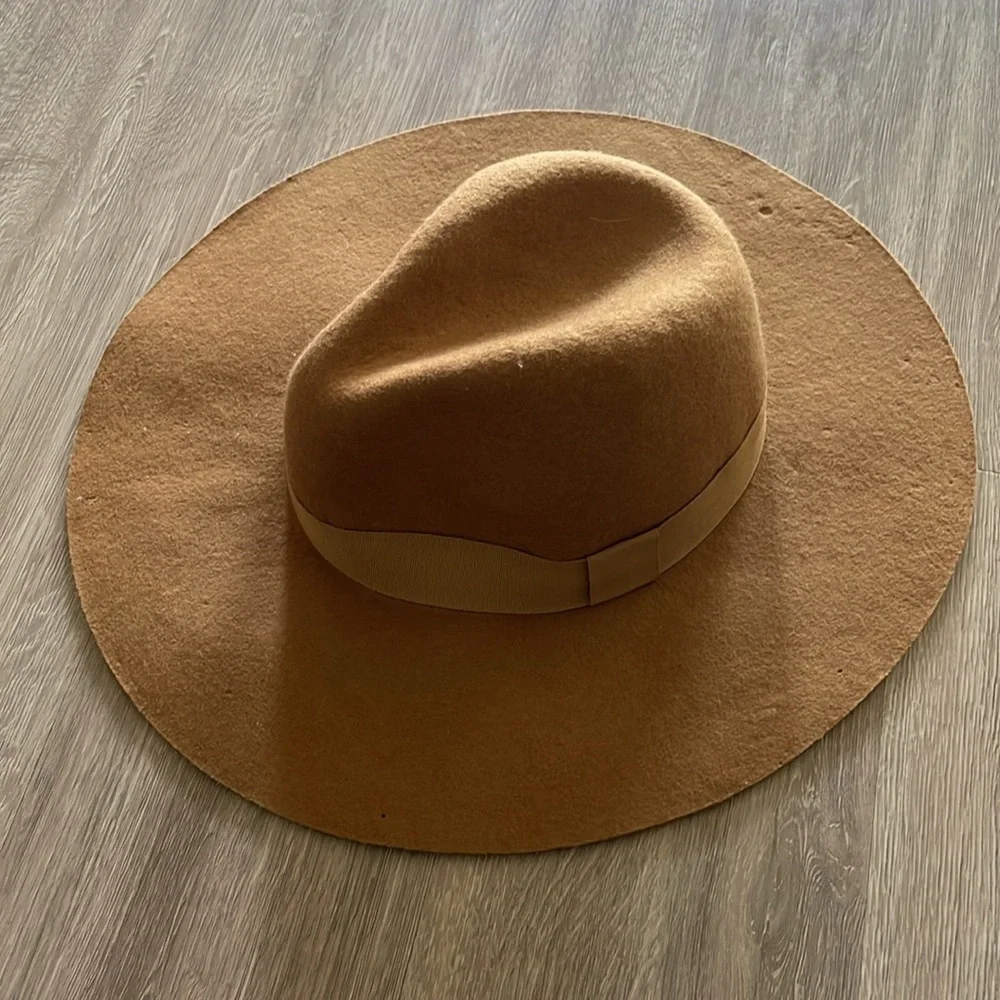 Twiggy London Women's Fedora Floppy Hat 100% Wool Felt Tan Wide Brim Western